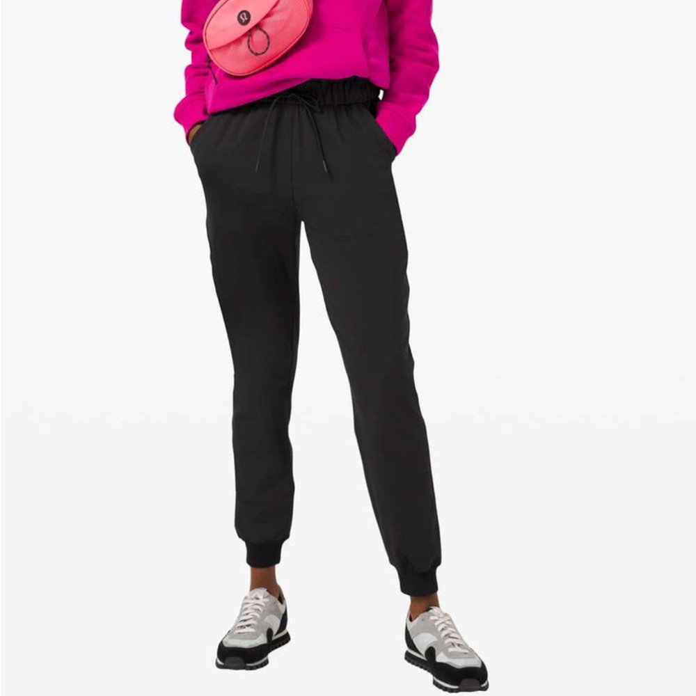 Lululemon Keep Moving Activewear Athletic Jogger Black Size 6